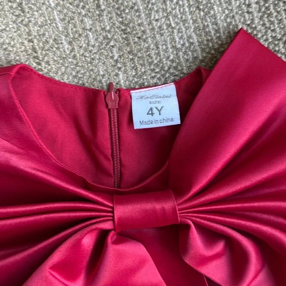 NWOT ~ BURGUNDY RED LARGE BOW FANCY DRESS ~ Sz 4 Child - Picture 2 of 10